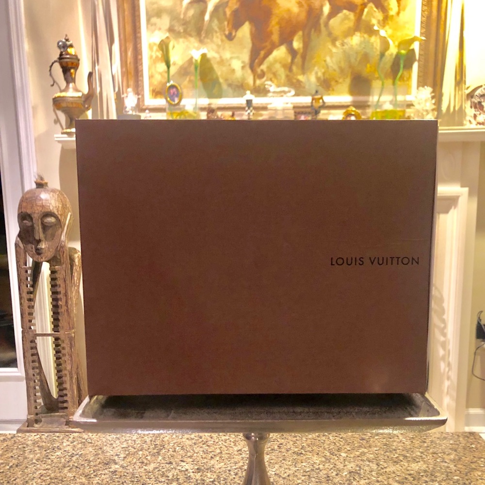 LIMITED EDITION Vintage Collectable Louis Vuitton - Picture 8 of 8